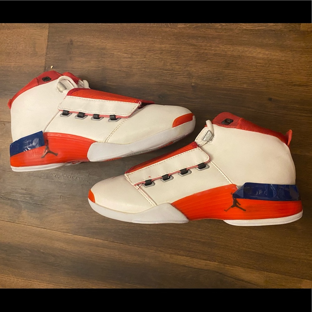Air Jordan 17 OG “white varsity red”